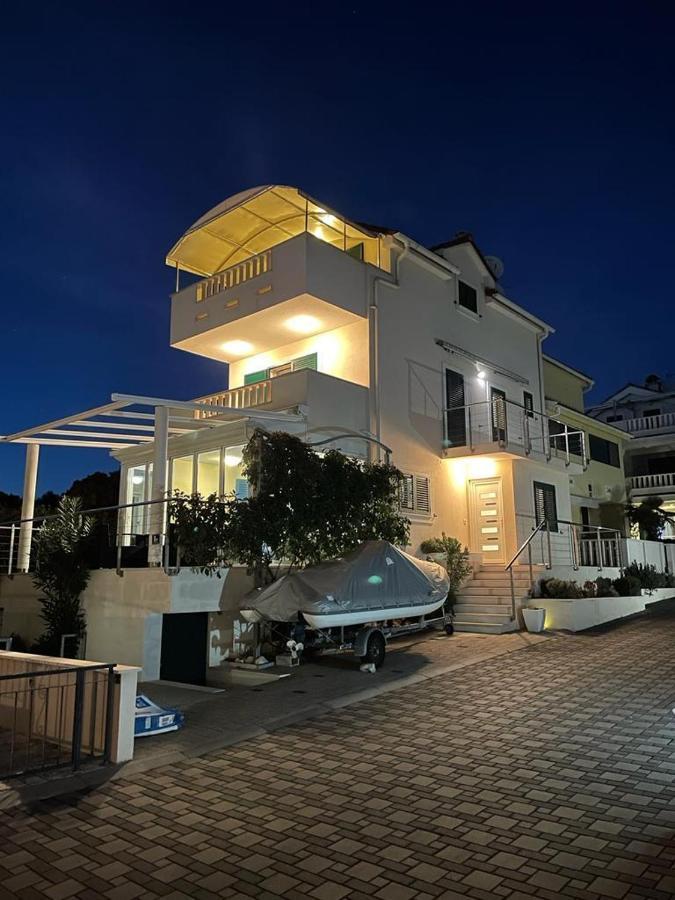 Apartments Villa Lili Lovetovo Vodice Luaran gambar