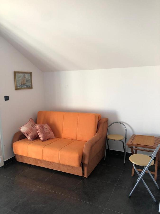Apartments Villa Lili Lovetovo Vodice Luaran gambar