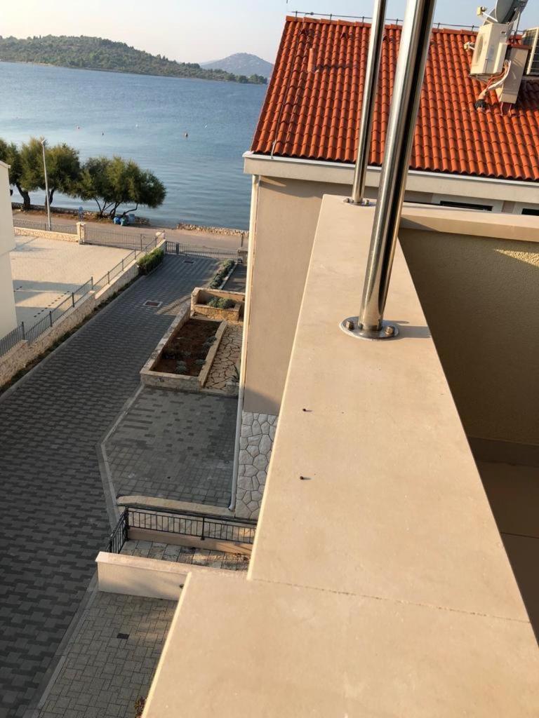 Apartments Villa Lili Lovetovo Vodice Luaran gambar
